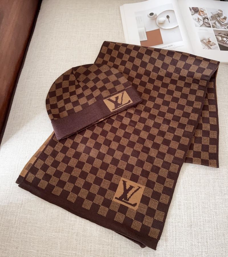 Louis Vuitton Caps Scarfs